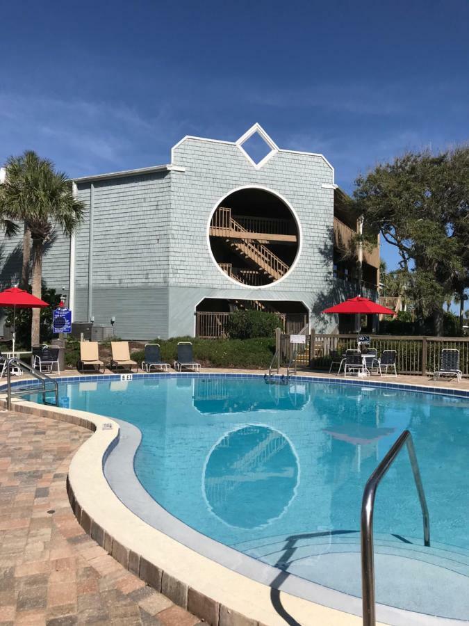 180 Ocean Hibiscus Drive Villa Butler Beach Buitenkant foto
